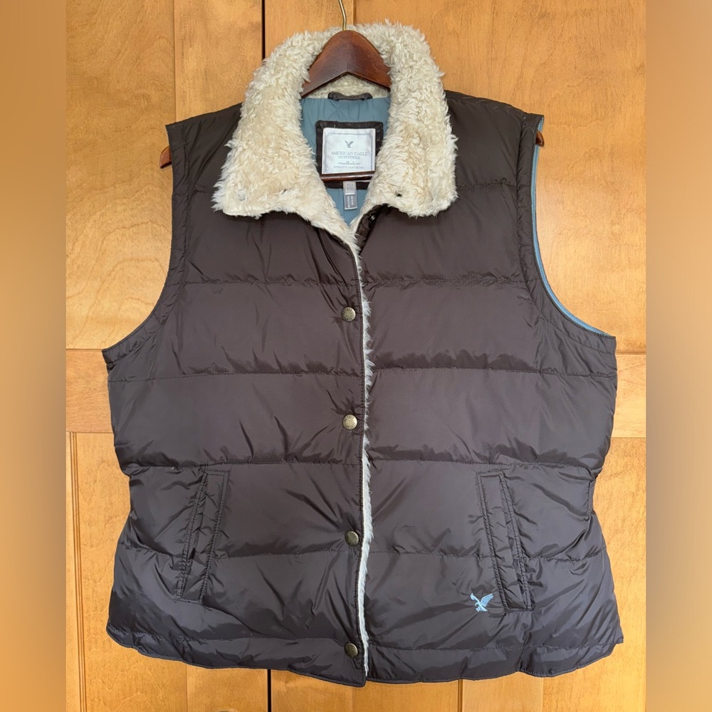 Women’s American Eagle Outfitters Vest size XXL